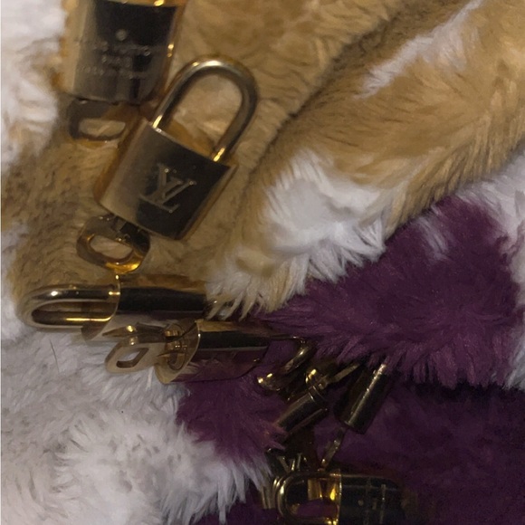 Louis Vuitton Accessories - Louis Vuitton Gold and Purple Locks
